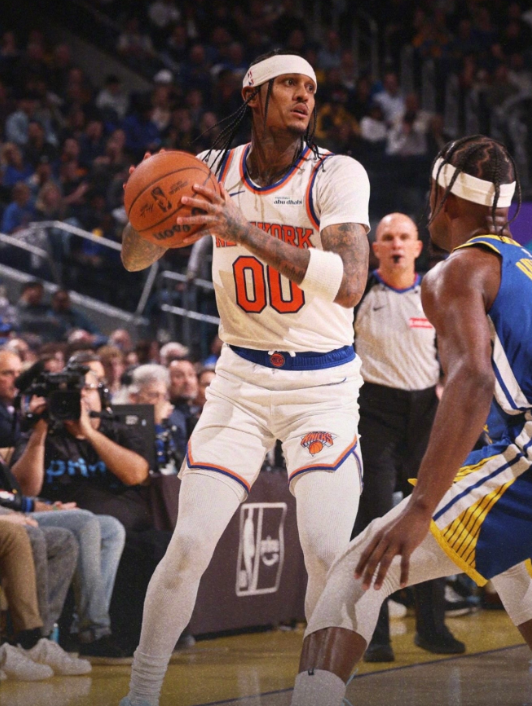 免费足球直播在线观看-格林恶犯巴特勒轰32分，库里27+3+7唐斯空砍两双，勇士力克尼克斯